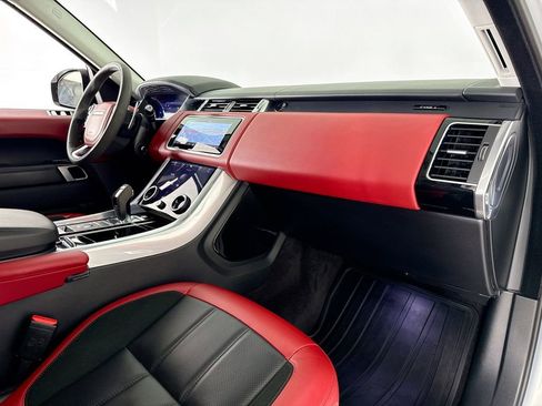 Used 2021 Land Rover Range Rover Sport HST image 13