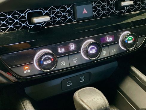 Used 2023 Honda Accord Sport image 12