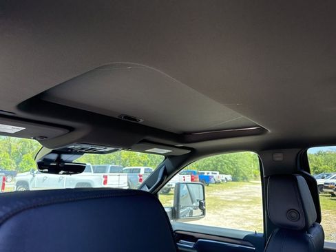 New 2026 Chevrolet Silverado 3500 High Country w/ High Country Premium Package AWD/4WD image 11