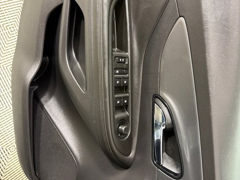 Used 2017 Buick Encore Preferred image 8