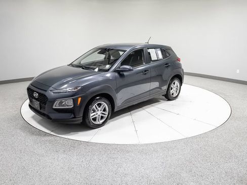 Used 2019 Hyundai Kona SE AWD/4WD image 32