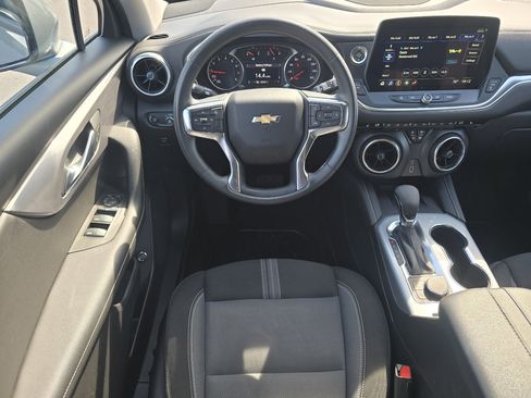 Used 2024 Chevrolet Blazer LT w/ Convenience Package FWD image 31