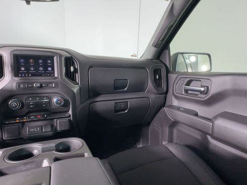 Used 2024 Chevrolet Silverado 1500 Custom image 27
