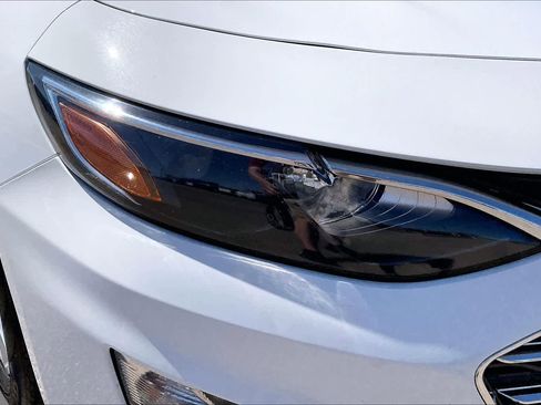 Used 2024 Chevrolet Malibu LT FWD image 28