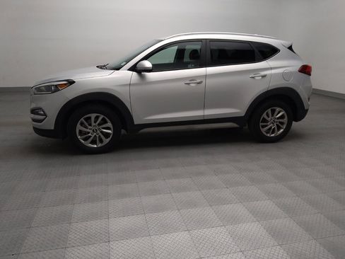 Used 2018 Hyundai Tucson SEL FWD image 2