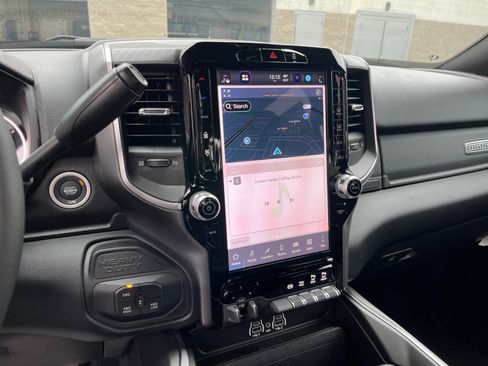 New 2025 RAM 2500 Big Horn AWD/4WD image 23
