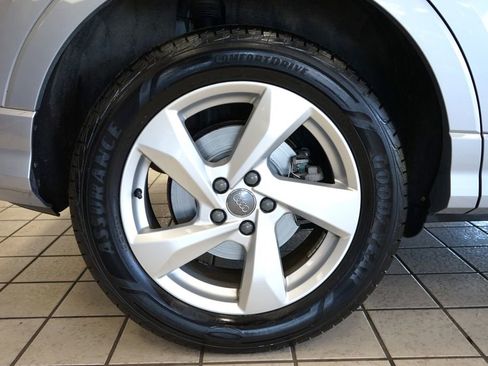 Used 2020 Audi Q3 2.0T Premium AWD/4WD image 53