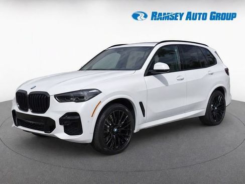 Used 2022 BMW X5 M50i w/ Climate Comfort Package AWD/4WD image 1