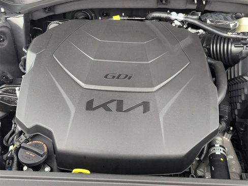New 2025 Kia Telluride S image 10