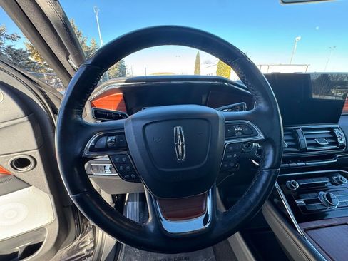 Used 2024 Lincoln Navigator L Reserve w/ Equipment Group 201A image 20