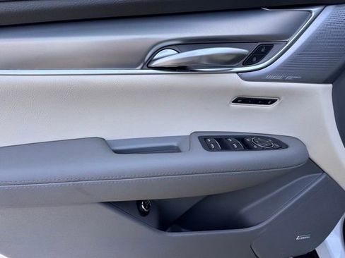 New 2026 Cadillac XT5 Premium Luxury w/ Driver Assist Package image 14