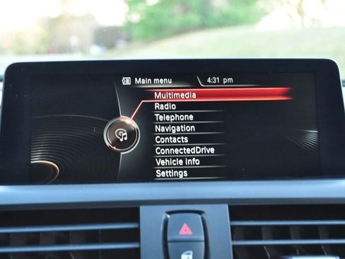 Used 2016 BMW M235i xDrive Coupe w/ Technology Package image 19