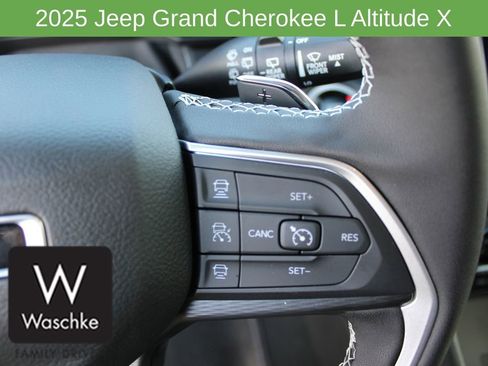 New 2025 Jeep Grand Cherokee L Altitude image 27