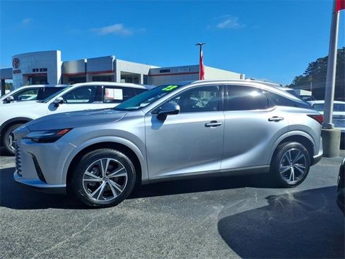 Used 2023 Lexus RX 350 Premium image 3