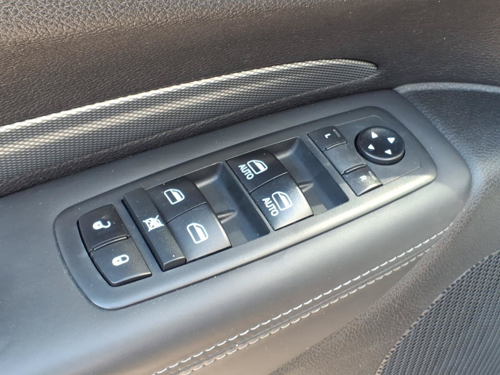 Used 2019 Dodge Durango R/T AWD/4WD image 16
