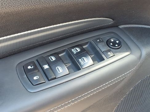 Used 2019 Dodge Durango R/T AWD/4WD image 16