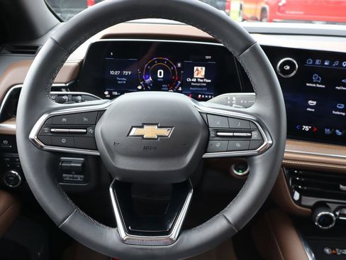 Used 2025 Chevrolet Tahoe High Country image 6