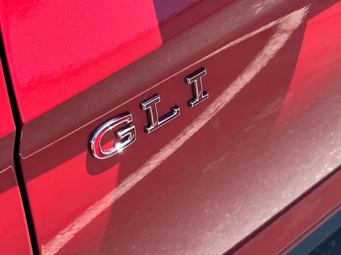New 2026 Volkswagen Jetta GLI Autobahn FWD image 22