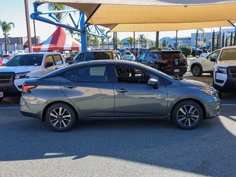 New 2025 Nissan Versa SV image 3