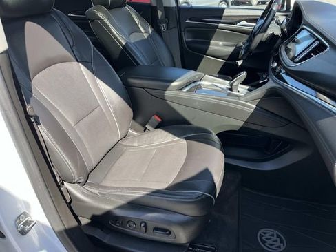 Used 2021 Buick Enclave Avenir w/ Avenir Technology Package image 28
