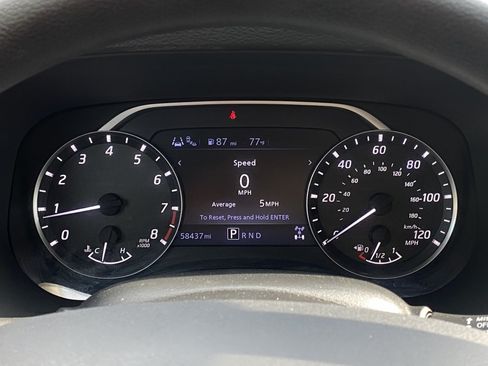 Used 2022 Nissan Frontier SV w/ Technology Package AWD/4WD image 12