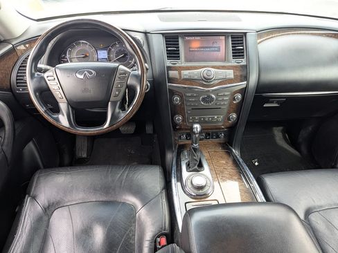 Used 2014 INFINITI QX80 4WD w/ Deluxe Touring Package image 28