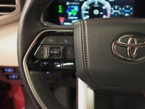 Certified 2023 Toyota Sequoia Capstone image 17