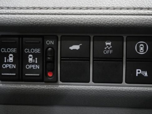 Used 2022 Honda Odyssey Touring image 15
