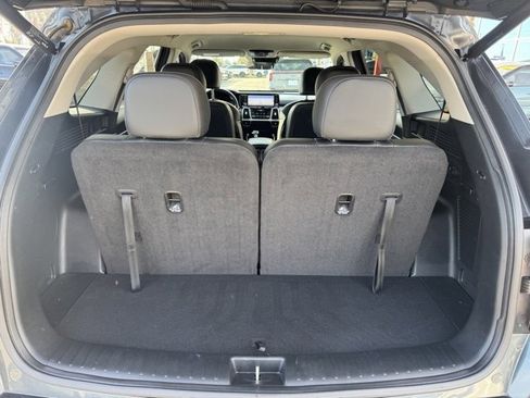 Certified 2022 Kia Sorento EX image 7