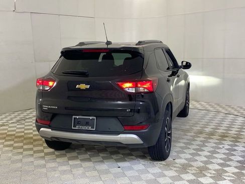Used 2025 Chevrolet TrailBlazer LT w/ Convenience Package AWD/4WD image 17