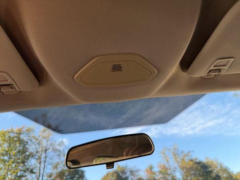 Used 2018 Ford Focus SE image 16