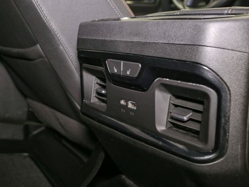 Used 2023 GMC Sierra 1500 AT4 w/ AT4 Premium Package AWD/4WD image 21