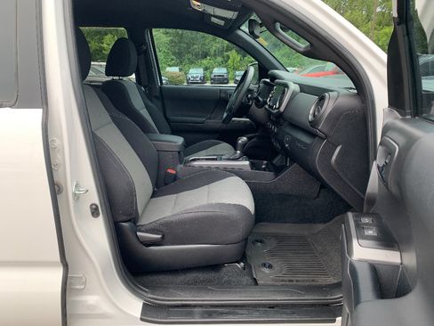 Used 2023 Toyota Tacoma TRD Sport w/ Advanced Technology Package AWD/4WD image 21