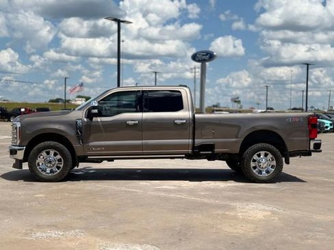 Used 2023 Ford F350 King Ranch w/ Chrome Package AWD/4WD image 5