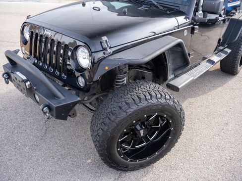 Used 2015 Jeep Wrangler Unlimited Sahara w/ Max Tow Package image 2