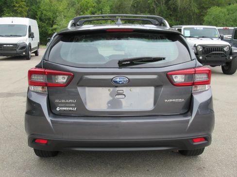 Used 2022 Subaru Impreza 2.0i Premium w/ Popular Package #2 AWD/4WD image 6