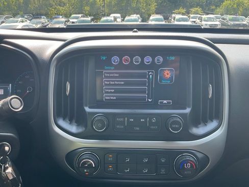 Used 2018 Chevrolet Colorado ZR2 AWD/4WD image 19