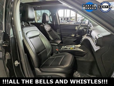 Used 2022 Ford Explorer XLT w/ Equipment Group 202A image 24