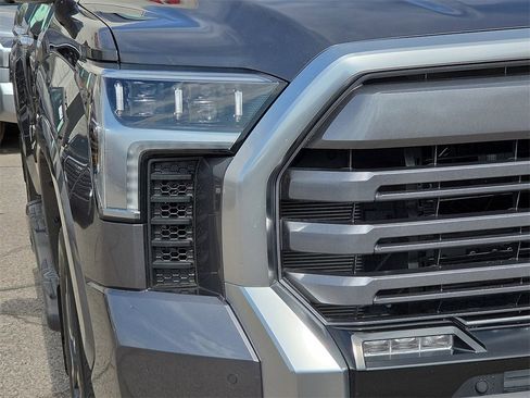 Used 2024 Toyota Tundra Limited image 9