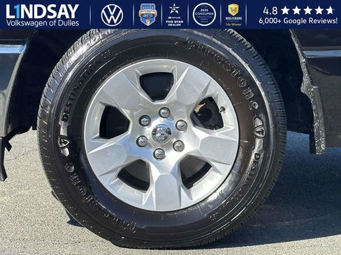 Used 2019 RAM 1500 Big Horn image 7