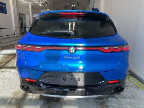 Used 2024 Alfa Romeo Tonale Ti image 6