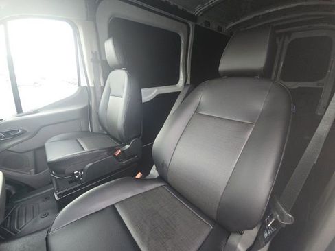 New 2026 Ford Transit 250 148 Medium Roof Extended AWD image 16