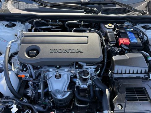 Used 2026 Honda Civic Sport image 31