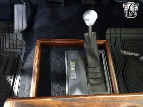 Used 1987 GMC Jimmy 4WD image 27