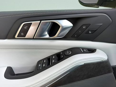 New 2026 BMW X5 xDrive40i AWD/4WD image 12