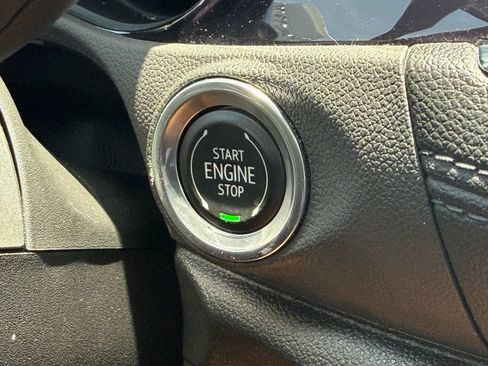 Used 2020 Buick Encore GX Select w/ Experience Buick Package FWD image 26
