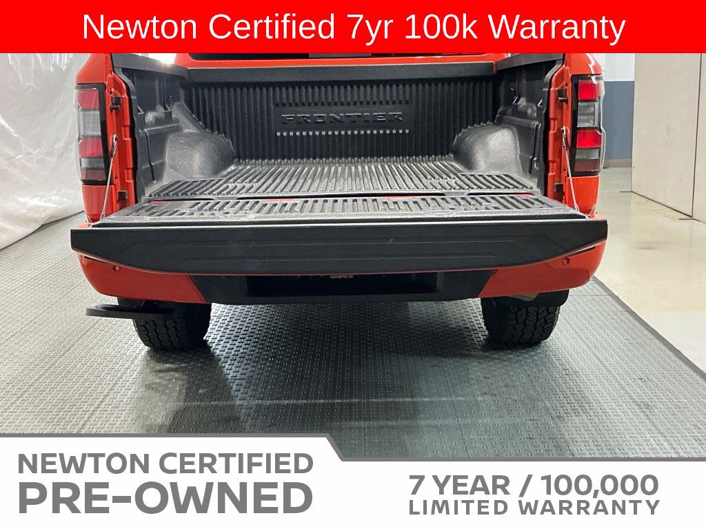 Used 2025 Nissan Frontier Pro-X RWD image 12