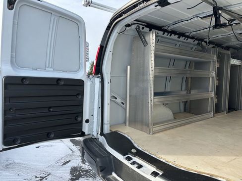 Used 2025 Chevrolet Express 2500 Extended w/ Communications Package image 13