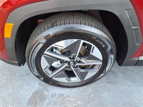 Used 2025 Hyundai Tucson SEL image 4