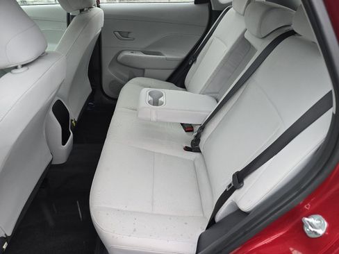 Used 2024 Hyundai Kona SE image 24